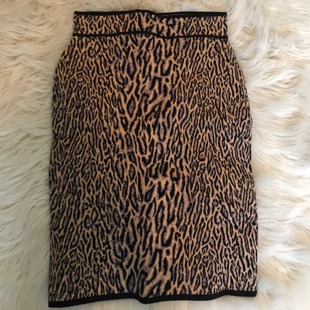 Bcbg bodycon skirt